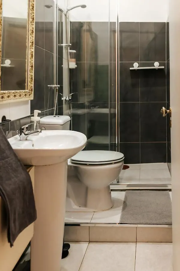 Romantic Downtown Room Lisboa